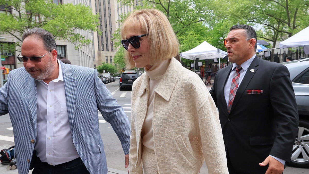 Hayden Panettiere’s Mom Invited To Celebration Of Life—so Why Didn’t She Attend?