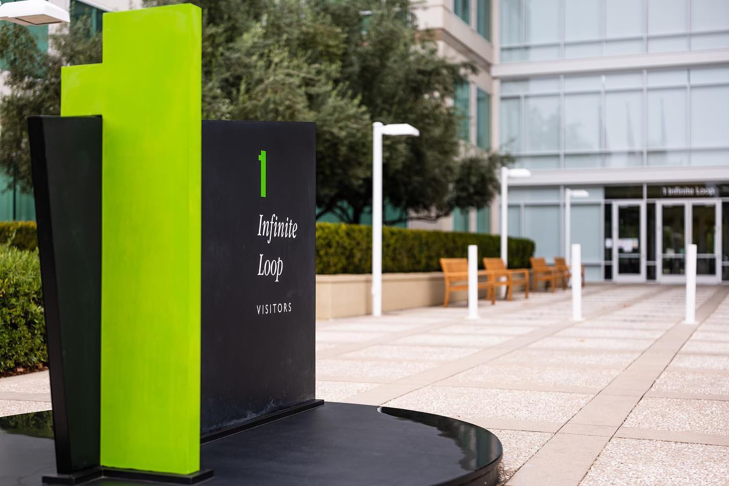 The Apple Infinite Loop Visitors Sign.