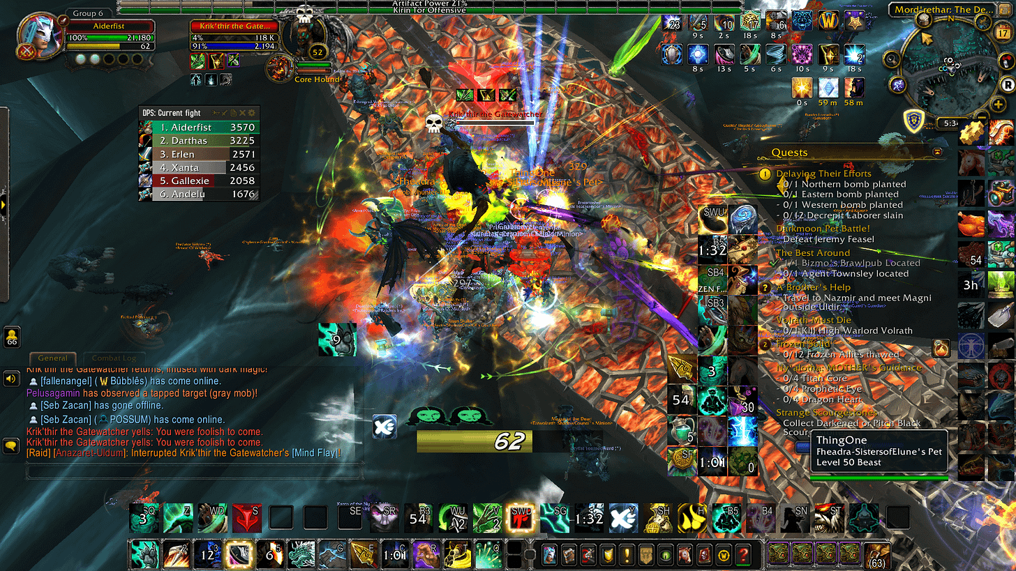 A screenshot of WOW with so much shit on screen you cannot tell what the fuck is happening