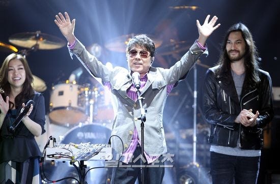 단독] 조용필, 내년 데뷔 50주년 기념 잠실 주경기장서 단독 콘서트 | 모바일 JTBC뉴스