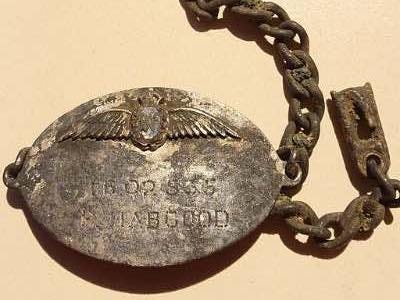 Harold Habgood’s silver bracelet, on display at St Clement Danes Church.