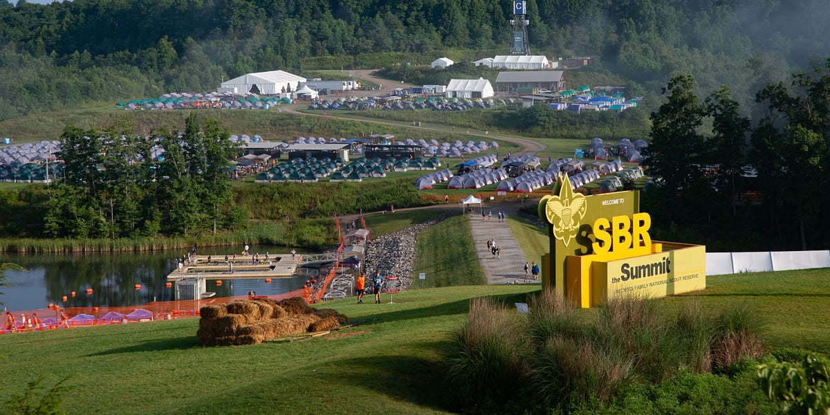 スピッツ THE GREAT JAMBOREE FESTIVARENA RIDES - Geneva Grape Jamboree