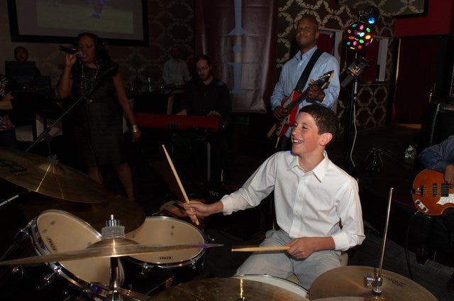 No photo description available.