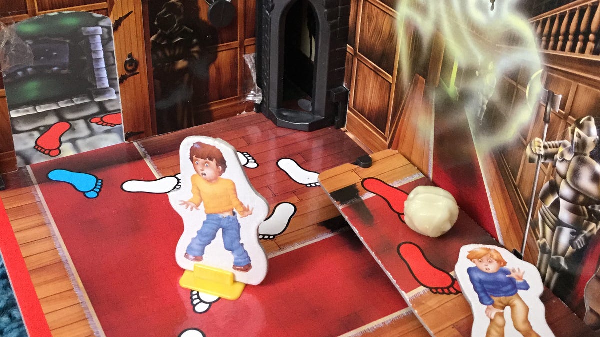 Game review 49: Ghost Castle - by Andrew Brassleay