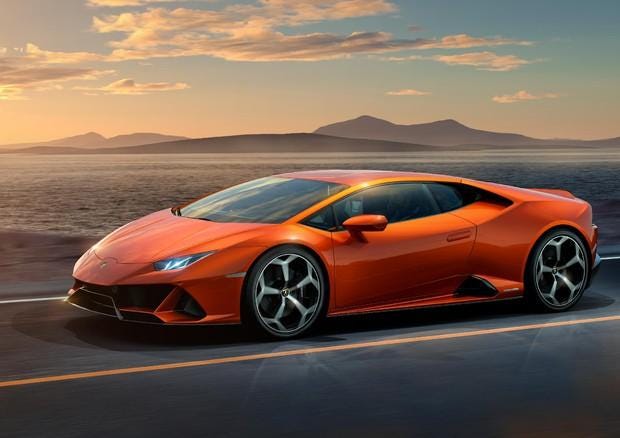 Lamborghini presenta la nuova supersportiva Huracan Evo - Prove e Novità - ANSA.it
