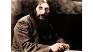 A person with a beard

AI-generated content may be incorrect.