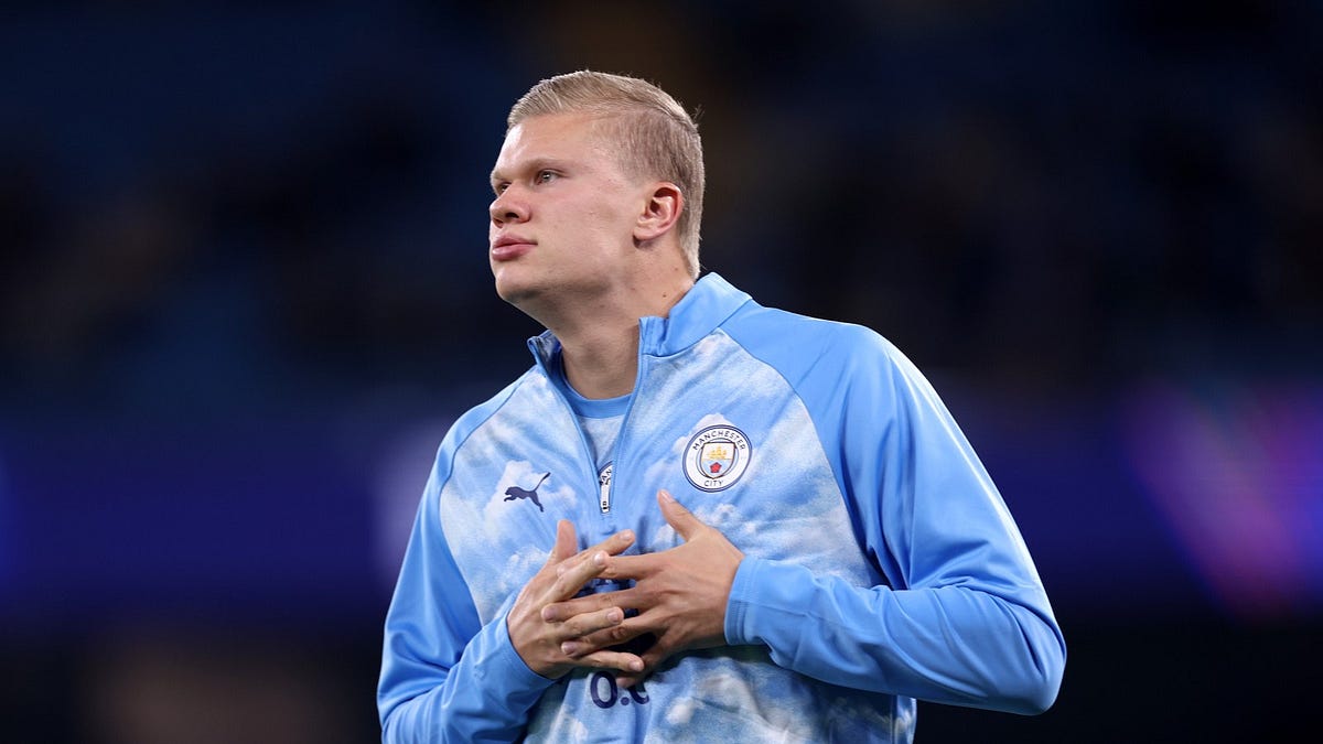 Soccer Monday: Man City ‘embrace the darkness’