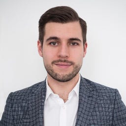 Substack profile picture for @maurizio
