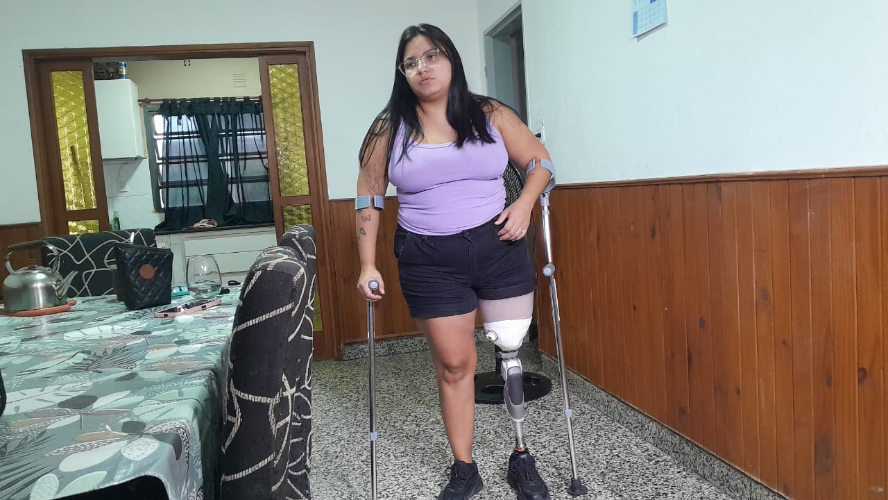 Antonella ya tiene su prótesis: “Volví a sentir el abrazo de los bahienses”