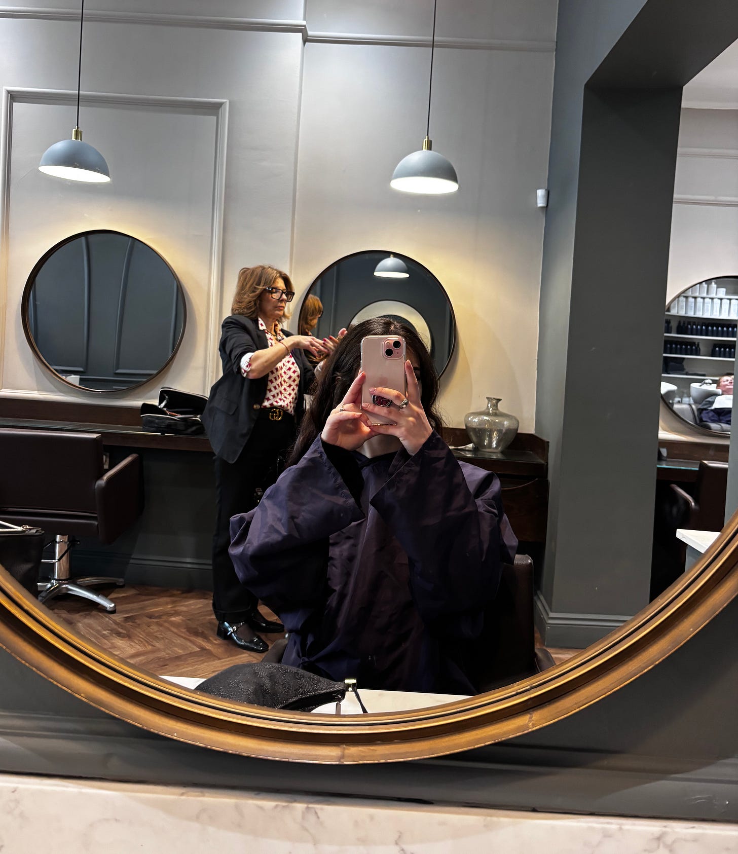 Gia at The Beauty Ed® before having a 3D dry cut at Gustav Fouche's Salon in London. Gia at The Beauty Ed® before having a 3D dry cut at Gustav Fouche's Salon in London.
