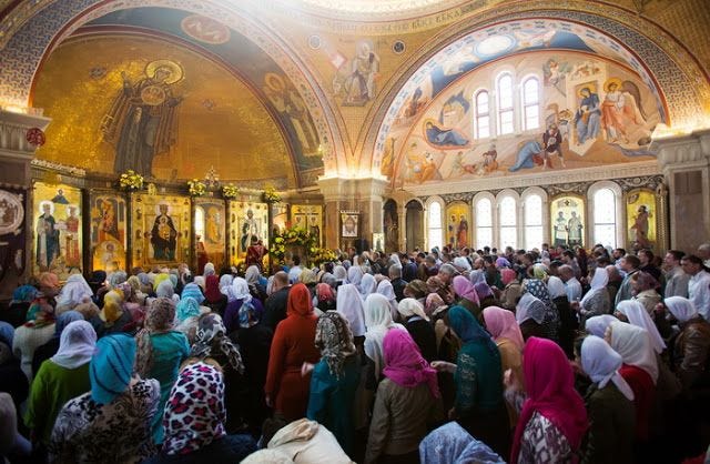 Why Orthodox Christians Stand During Divine Services | Church Blog ... Why Orthodox Christians Stand During Divine Services | Church Blog ...