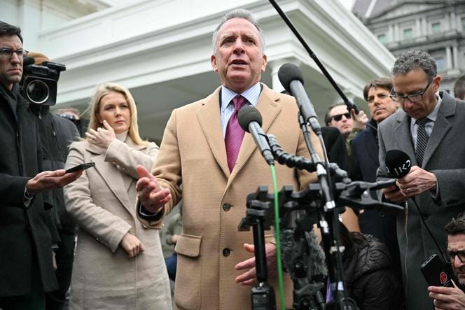 Steve Witkoff, devant la Maison Blanche, à Washington (Etats-Unis), le 6 mars 2025.