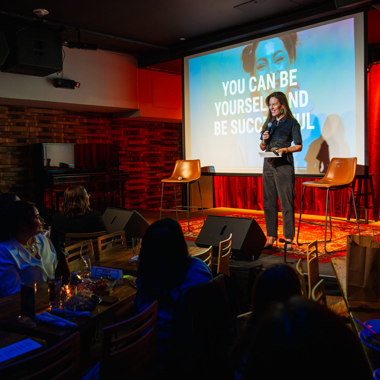 Artwork for The Great Ones Play Hurt.