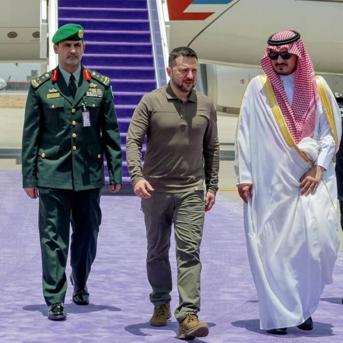 Zelensky Urges Arab Leaders Not to Ignore Russian Aggression - WSJ