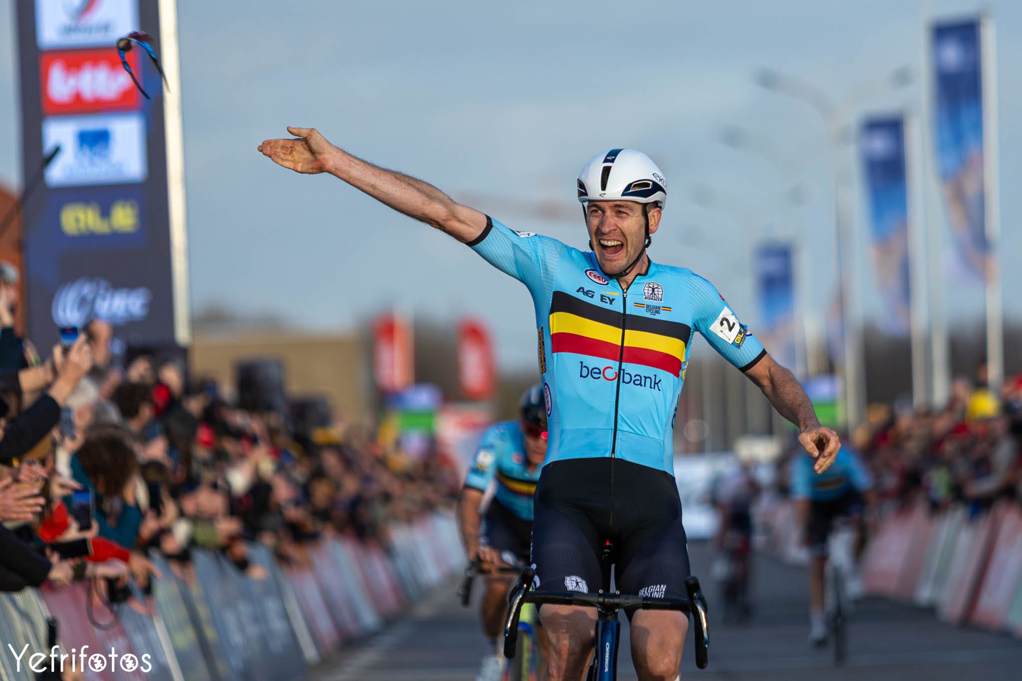 Inside Cyclocross #81 - Charles Liegois & De Ceuster season reviews