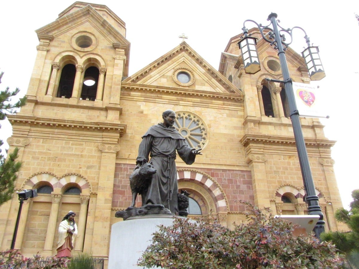 Cathedral Basilica of Saint Francis of Assisi, Santa Fe, New Mexico - HubPages Cathedral Basilica of Saint Francis of Assisi, Santa Fe, New Mexico - HubPages