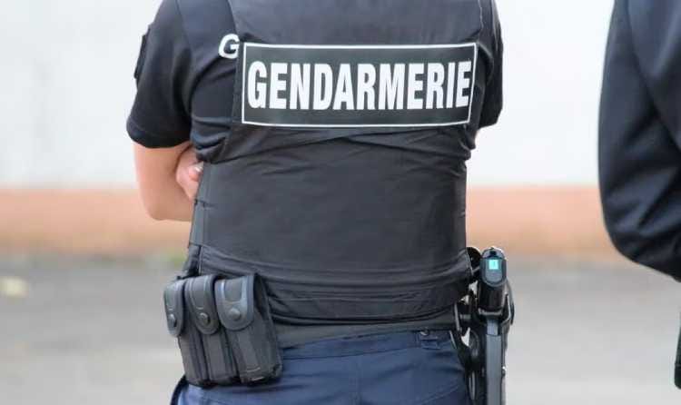 Gendarmes de dos