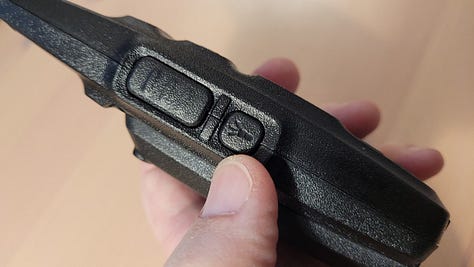 GD-73 ports, display, and flashlight