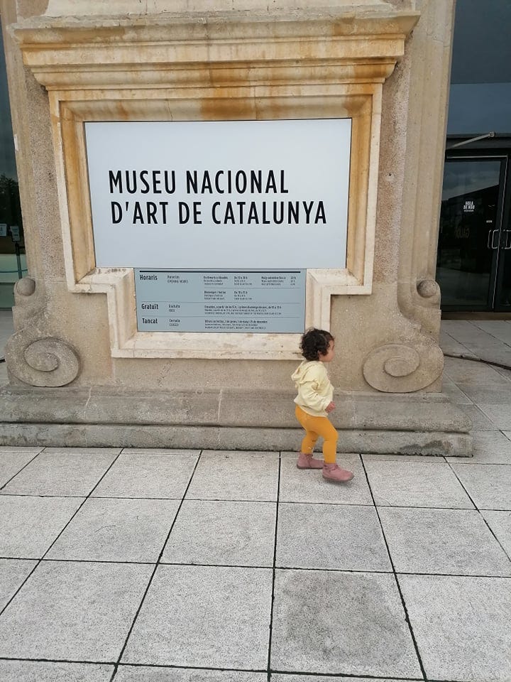 No description available.