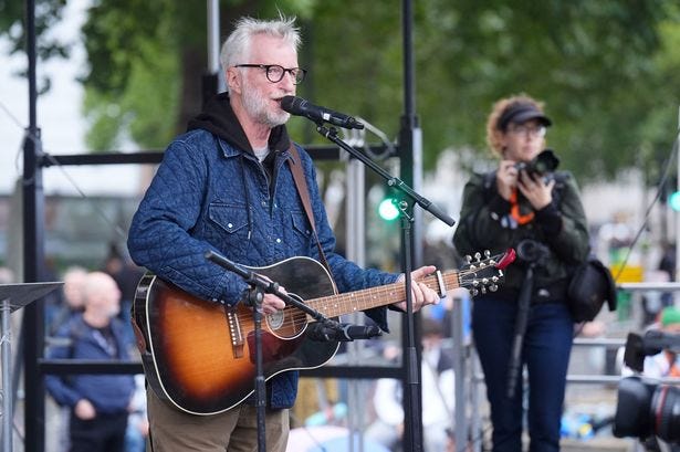 Billy Bragg performs during a Stop Trump Coalition protest in Parliament Square, London, on day one of the US President's second state visit to the UK. Picture date: Wednesday September 17, 2025. PA Photo. Photo credit should read: James Manning/PA Wire Billy Bragg performs during a Stop Trump Coalition protest in Parliament Square, London, on day one of the US President's second state visit to the UK. Picture date: Wednesday September 17, 2025. PA Photo. Photo credit should read: James Manning/PA Wire