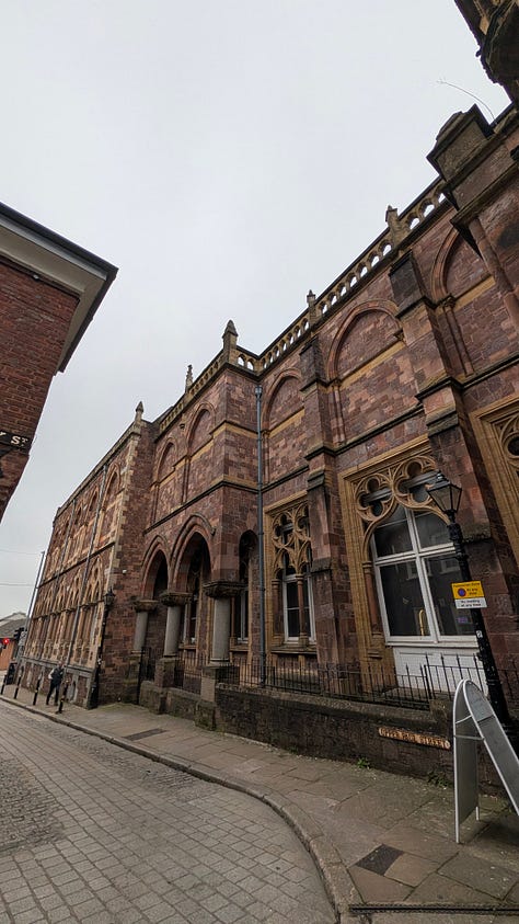 City alleys and streets in Exeter