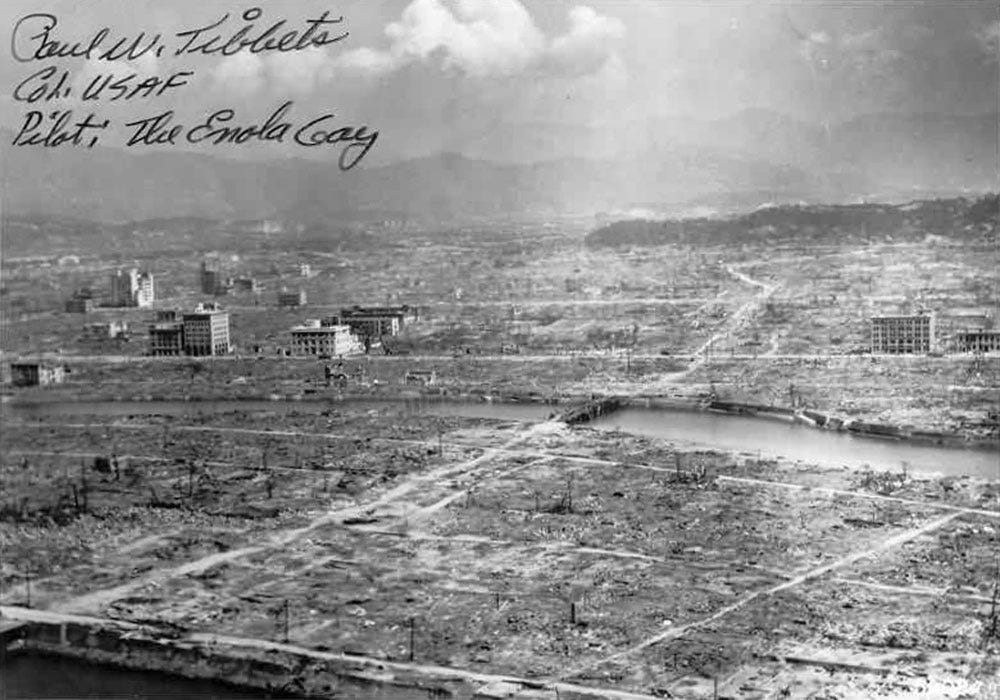 The aftermath of Little Boy (https://commons.wikimedia.org/wiki/File:Hiroshima_aftermath.jpg) The aftermath of Little Boy (https://commons.wikimedia.org/wiki/File:Hiroshima_aftermath.jpg)