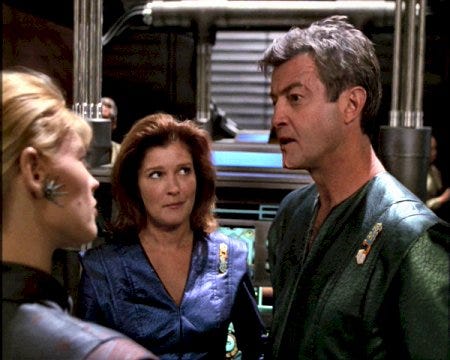 Seven, Janeway, and Jaffen in Star Trek: Voyager's "Workforce" part 1