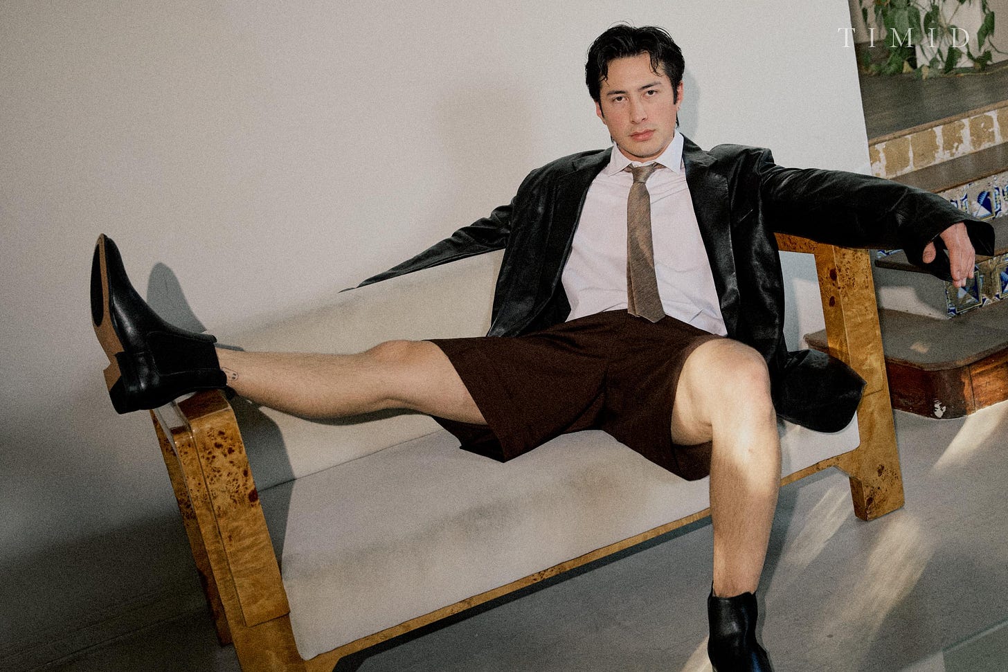 Hudson Williams on the cover of Timid Magazine, photographed by Henry Wu : r/Fauxmoi Hudson Williams on the cover of Timid Magazine, photographed by Henry Wu : r/Fauxmoi