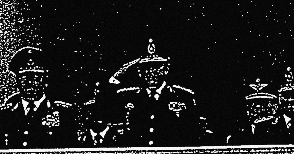 Bajo las banderas, el sol | Juanjo Pereira - FIDMarseille 36