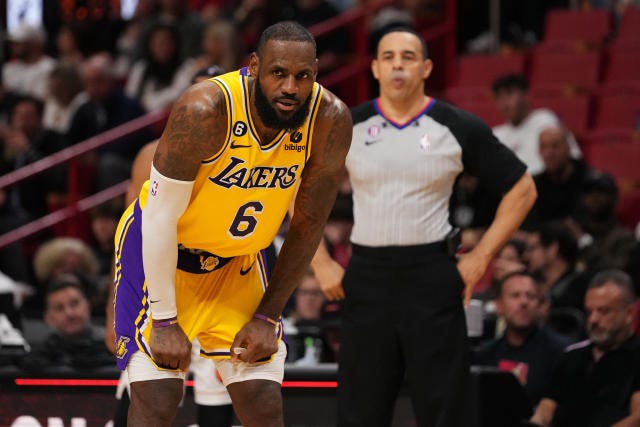 LeBron James before 38th birthday amid Lakers struggles: 'I don't want to  finish my career playing at this level'
