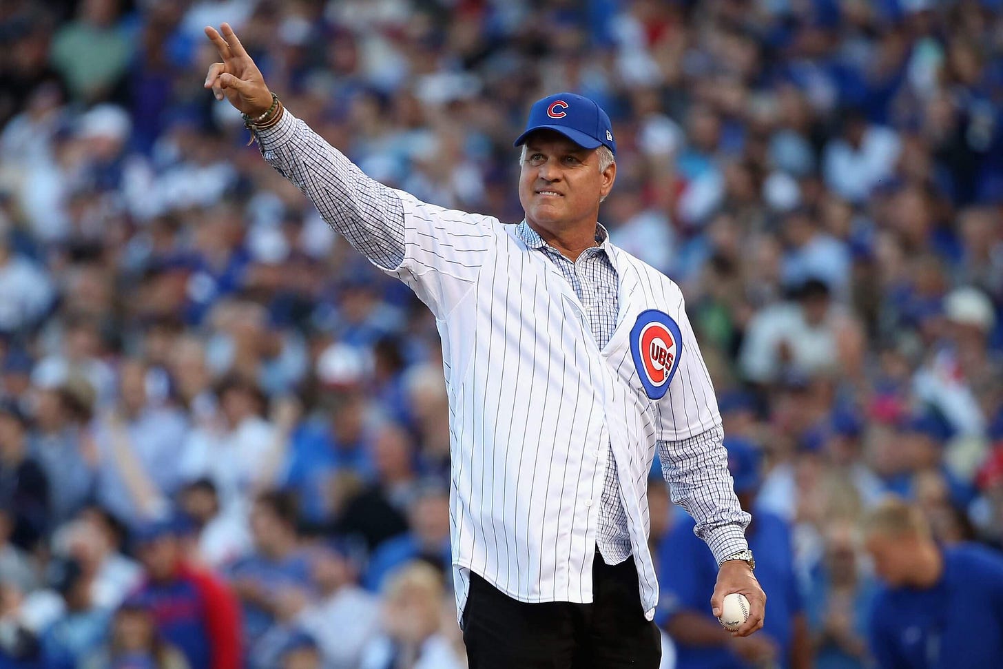 Ryne Sandberg, Cubs icon and Hall of Fame second baseman, dies at 65 - The  Athletic