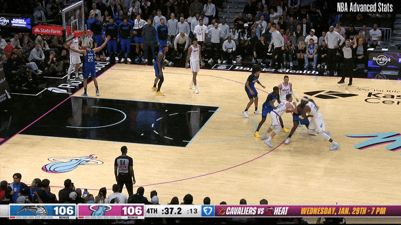jovic lefty oop-throw.mp4 [optimize output image]