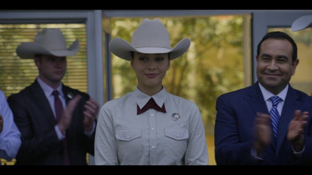 Walker hostile press conference Dont fence me in Walker hostile press conference Dont fence me in