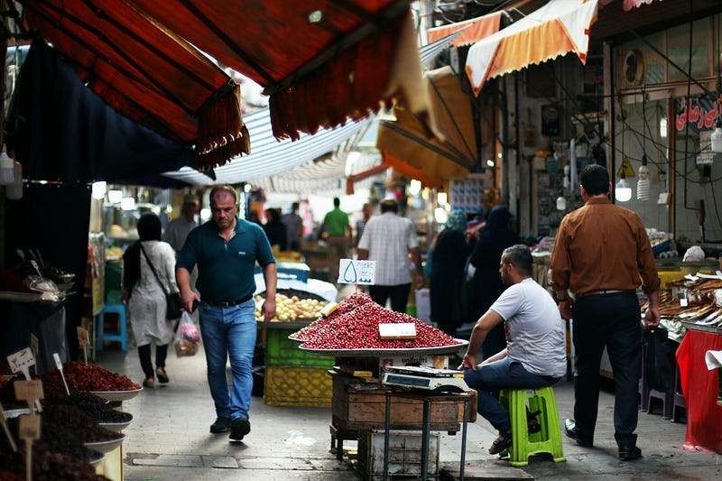 An image of a farmer’s market