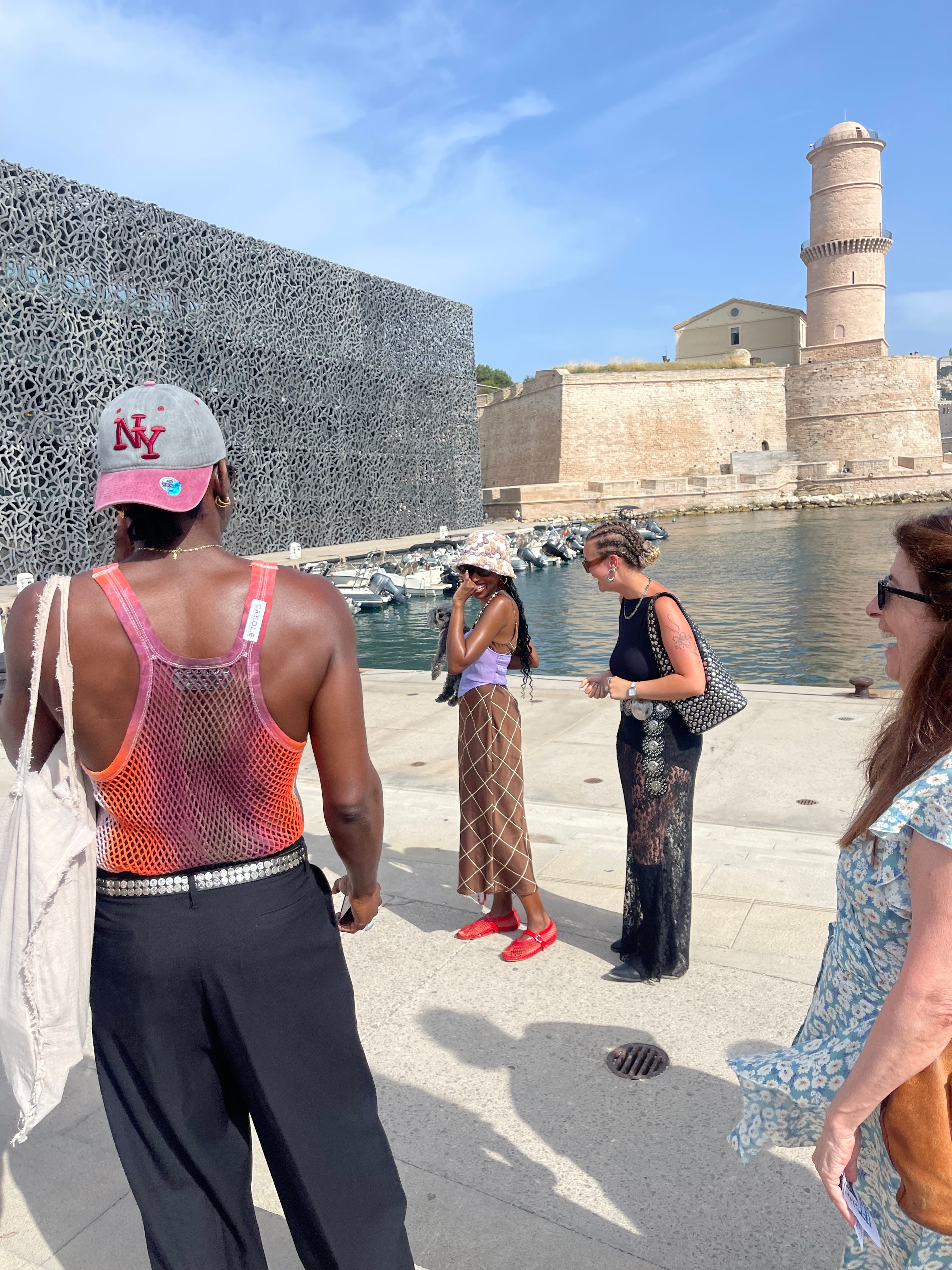 72 Hours in Marseille - by Louis Pisano - DISCOURSTED