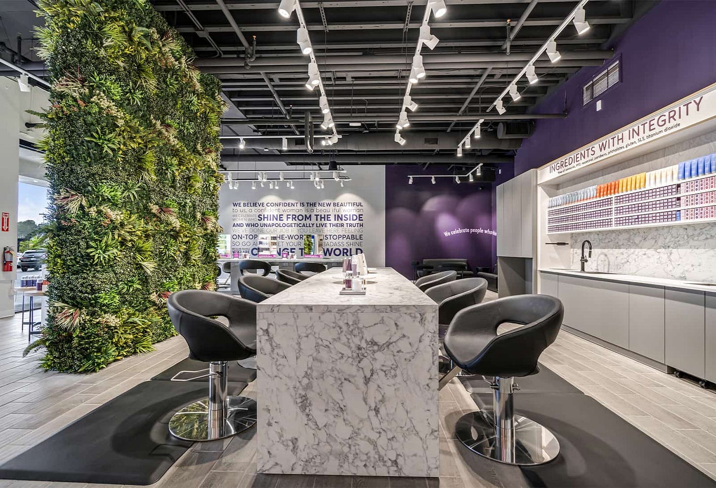 Madison Reed Turns to AI Agent 