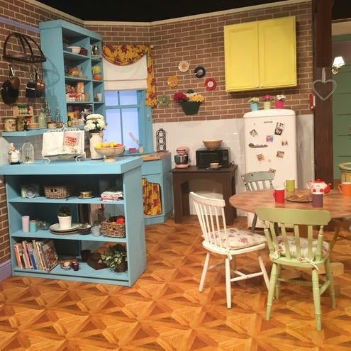 Inside Monica Geller’s Apartment: The Iconic Friends Set Design Explained