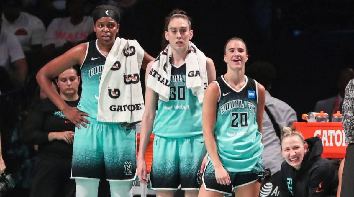 Liberty Coach Reveals Top Agenda for Breanna Stewart, Sabrina Ionescu  Before WNBA Playoffs - Athlon Sports