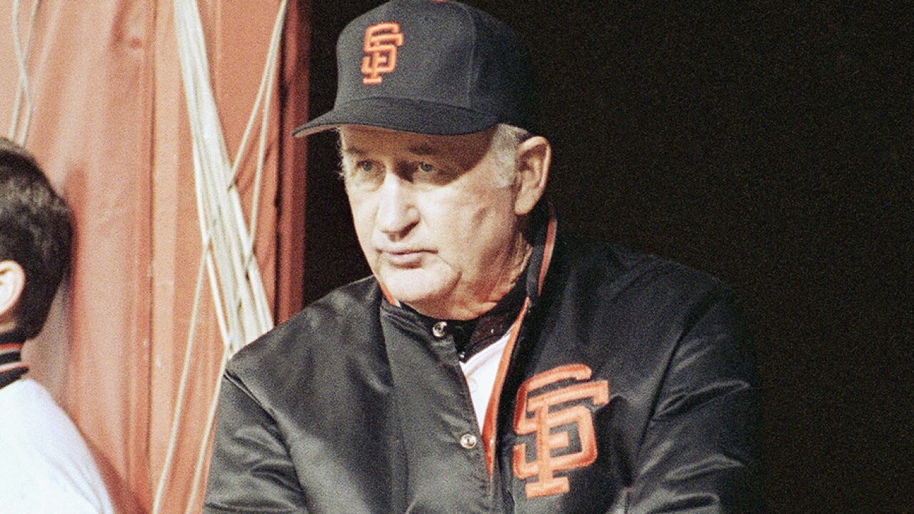 Roger Craig as manager of the Giants. Roger Craig as manager of the Giants.