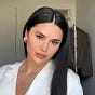 Razia Amini's avatar