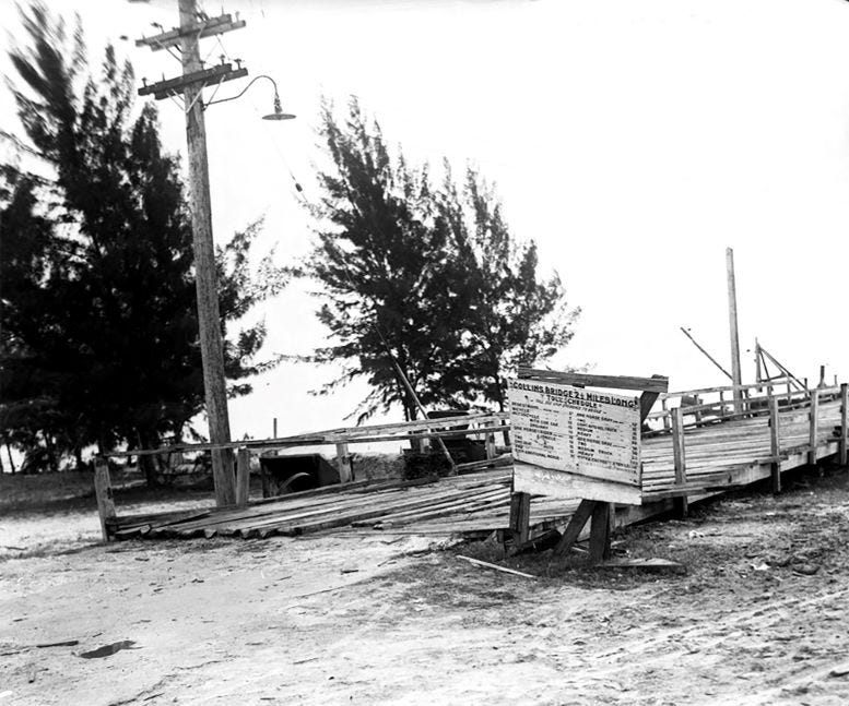 Entrance to the Collins Bridge in the 1920s. Courtesy of Florida State Archive. Entrance to the Collins Bridge in the 1920s. Courtesy of Florida State Archive.