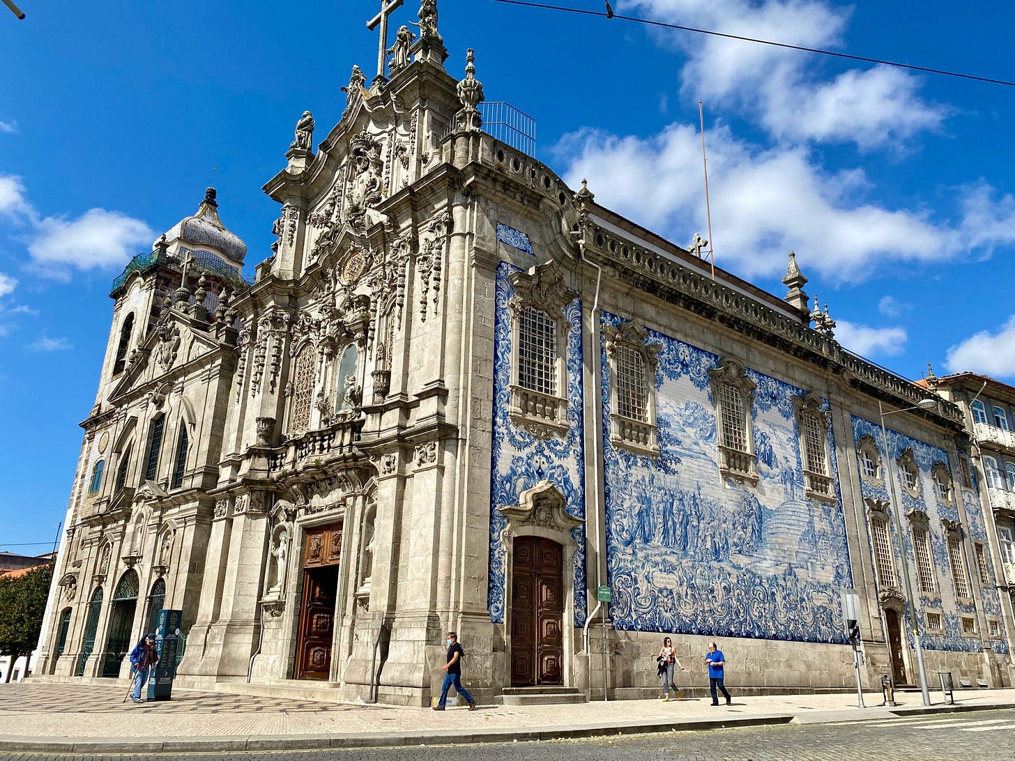 Harry Potter and Porto's Hidden House – The Unexpected Traveller Harry Potter and Porto's Hidden House – The Unexpected Traveller