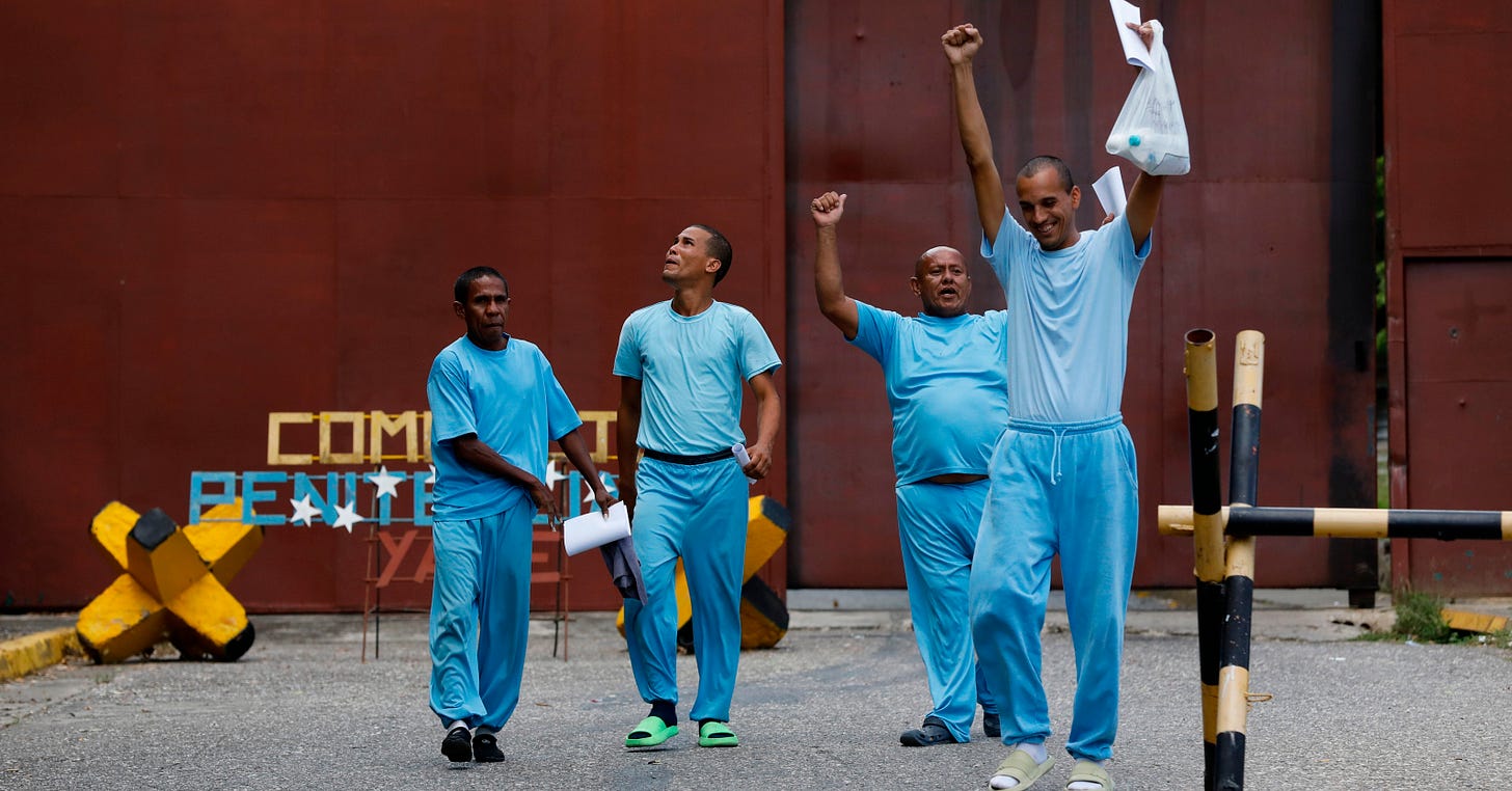 Venezuela releases from prison some of the thousands detained after presidential election | WLRN Venezuela releases from prison some of the thousands detained after presidential election | WLRN