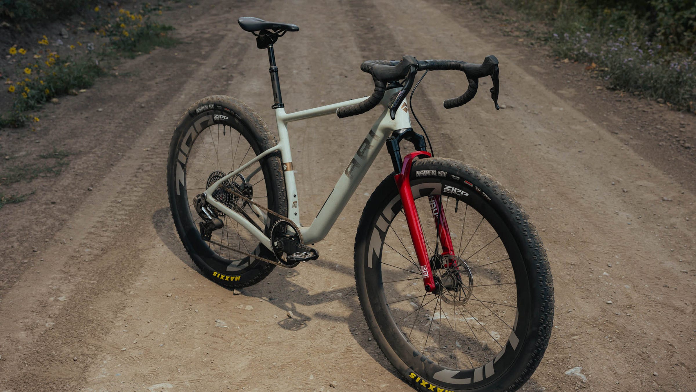 Ari Shafer 3.0 with RockShox Rudy XL suspension fork