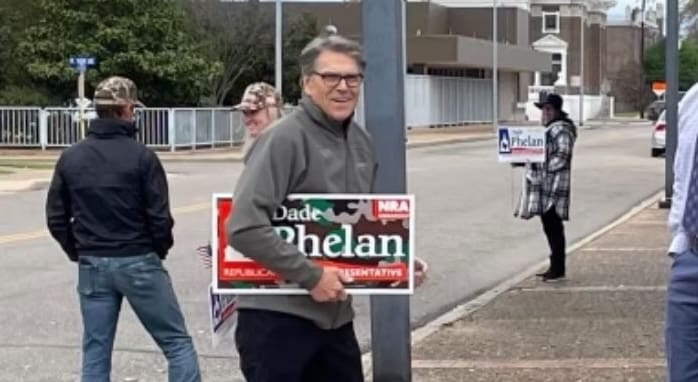 SOURCES: Dade Phelan Campaign Recruit Rick Perry Staffers - Texas Scorecard