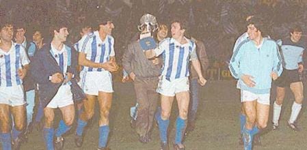 Supercita con la historia para la Real