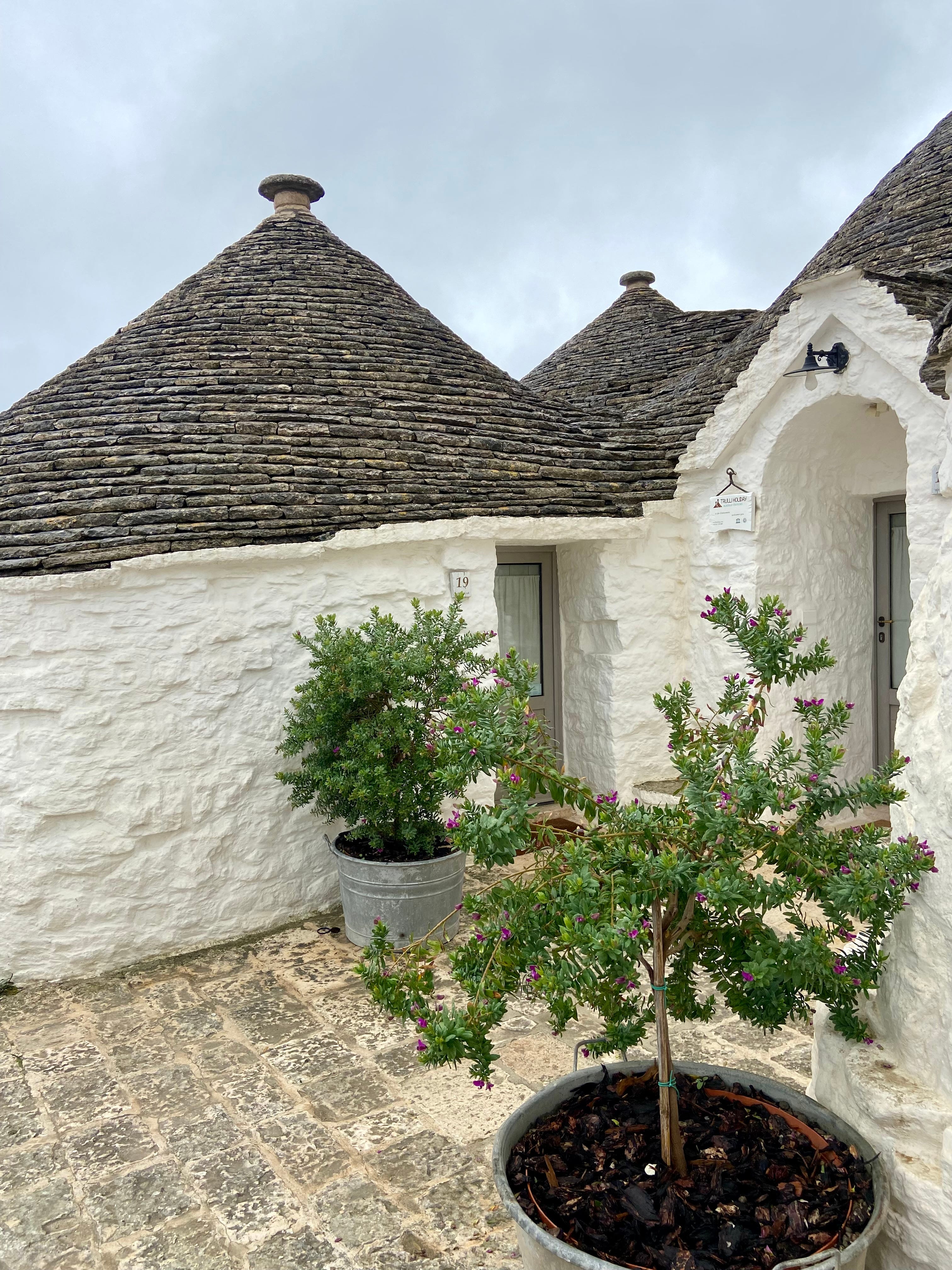 San gregorio taumaturgo hi-res stock photography and images - Alamy, image size:3024x4032