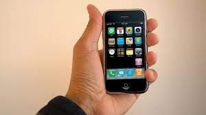 First generation iPhone goes on sale in US | Sky HISTORY TV Channel