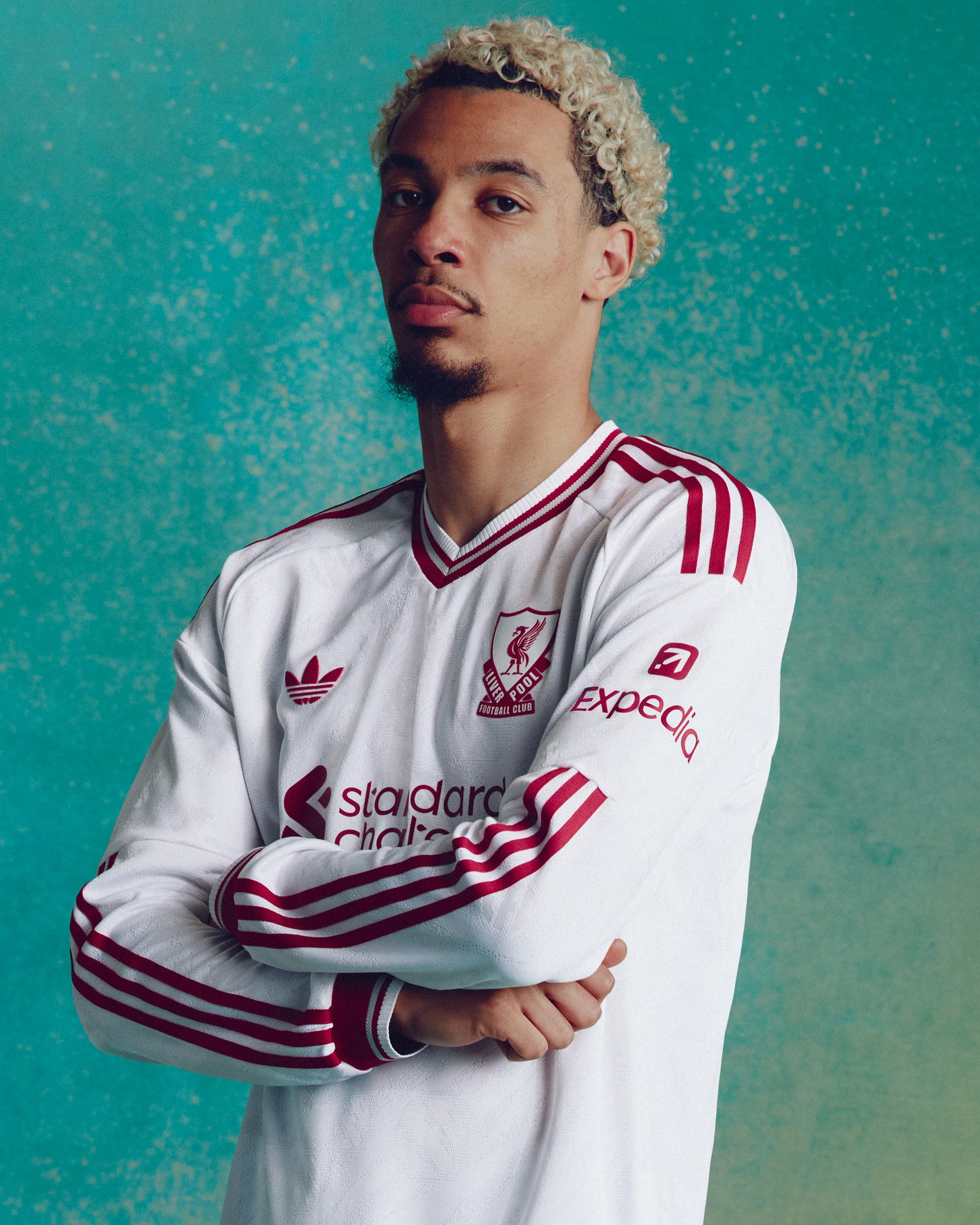 adidas and Liverpool Unveil Their 26/27 Away Kit - VERSUS adidas and Liverpool Unveil Their 26/27 Away Kit - VERSUS