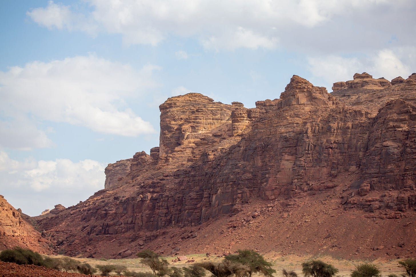 جبل عكمة - سعوديبيديا
